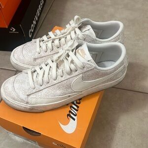 Nike Blazers LowTop